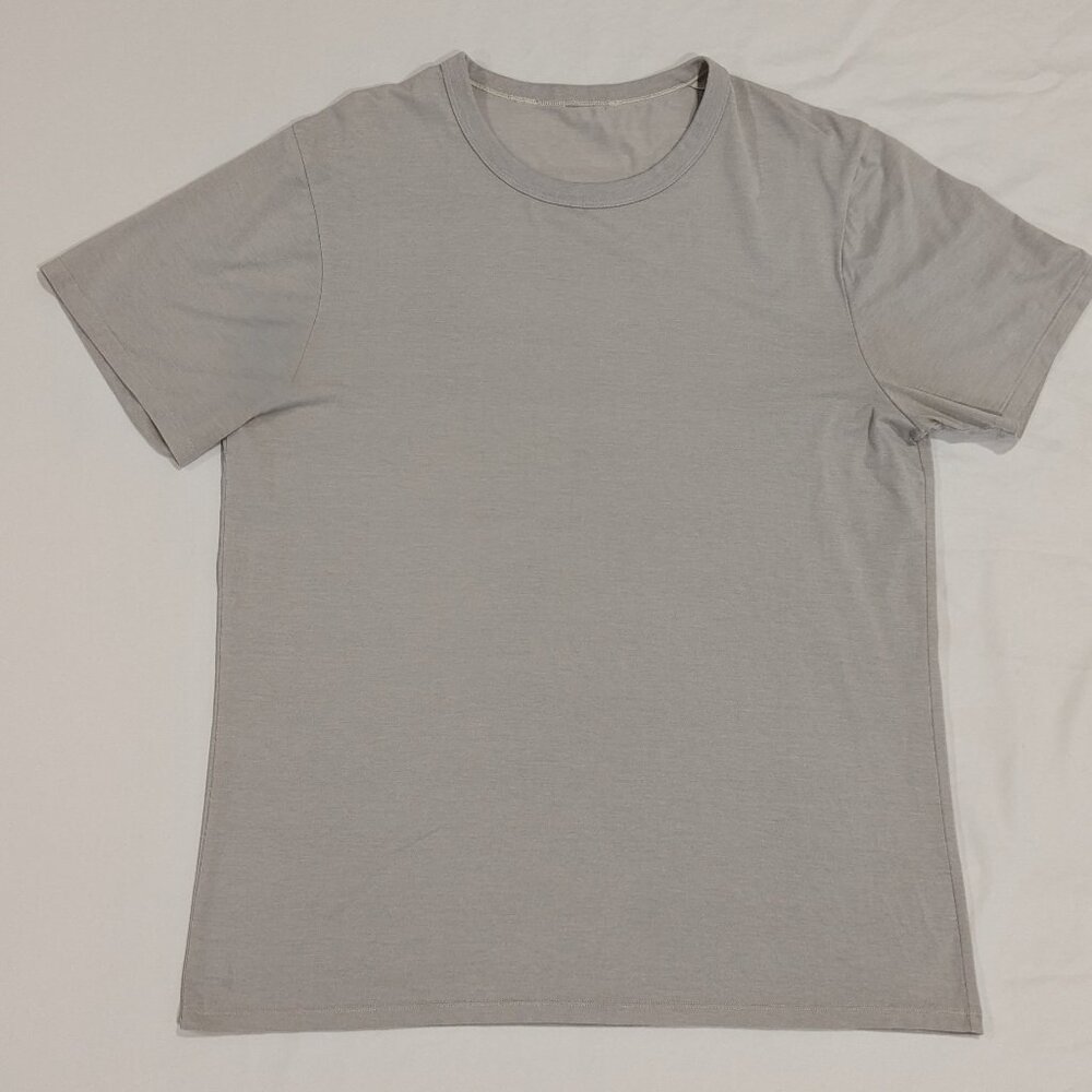 Lululemon Fundamental T-Shirt Beige Size Large